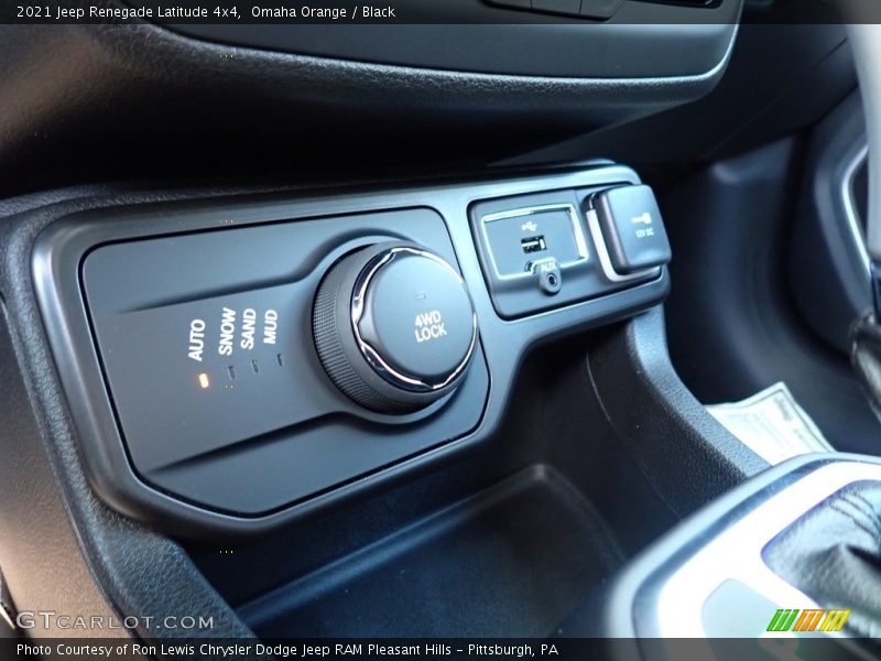 Omaha Orange / Black 2021 Jeep Renegade Latitude 4x4