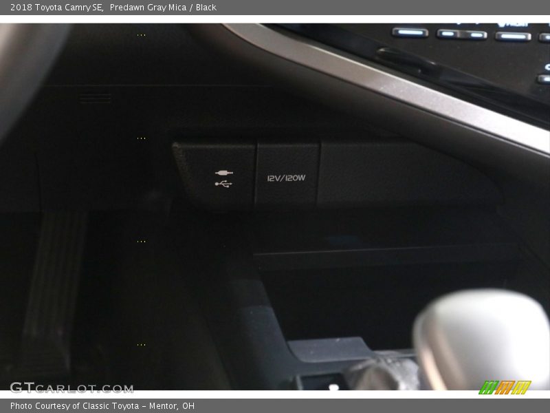Predawn Gray Mica / Black 2018 Toyota Camry SE