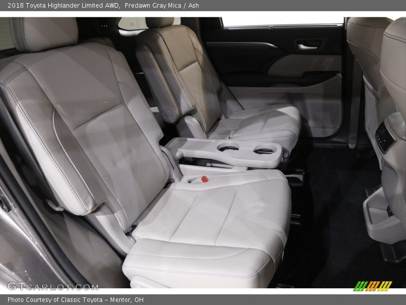 Predawn Gray Mica / Ash 2018 Toyota Highlander Limited AWD