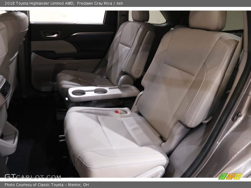Predawn Gray Mica / Ash 2018 Toyota Highlander Limited AWD