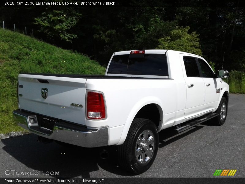 Bright White / Black 2018 Ram 2500 Laramie Mega Cab 4x4