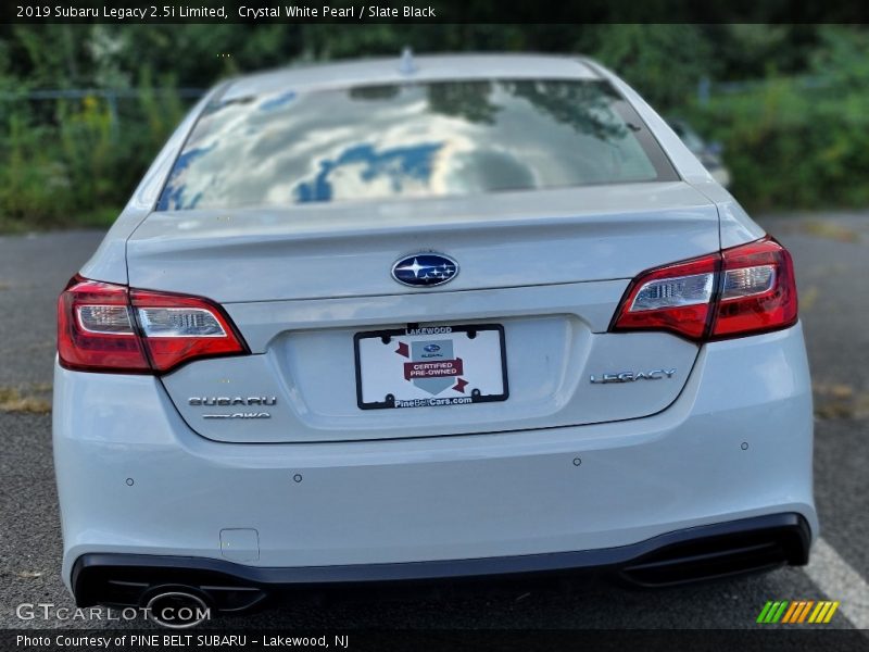 Crystal White Pearl / Slate Black 2019 Subaru Legacy 2.5i Limited