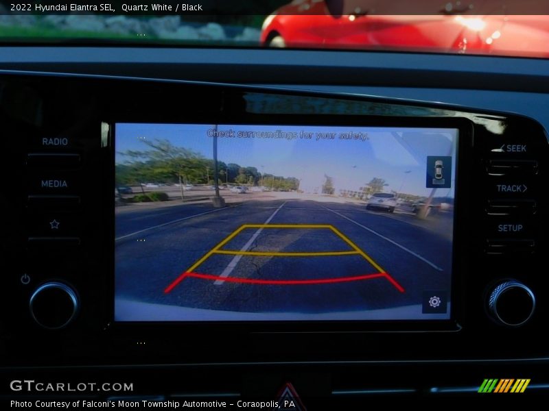 Quartz White / Black 2022 Hyundai Elantra SEL