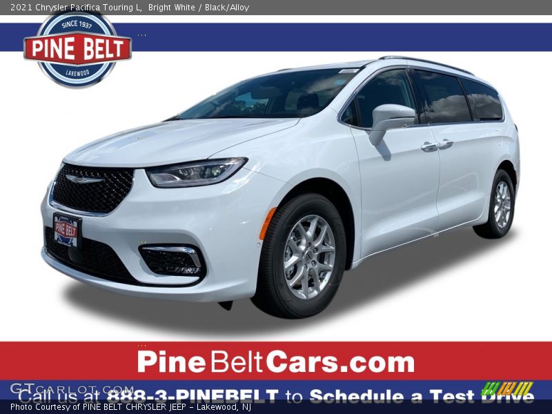 Bright White / Black/Alloy 2021 Chrysler Pacifica Touring L