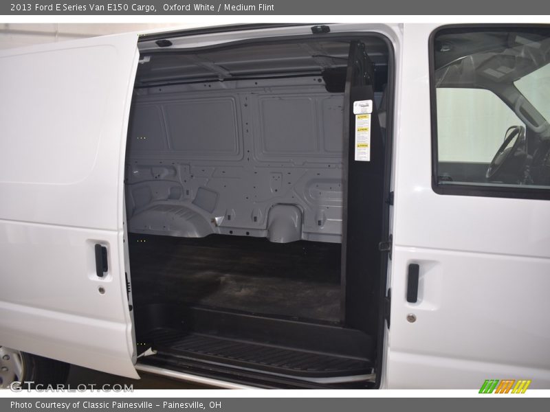 Oxford White / Medium Flint 2013 Ford E Series Van E150 Cargo