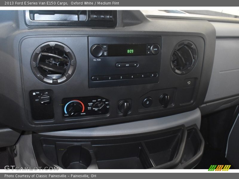 Oxford White / Medium Flint 2013 Ford E Series Van E150 Cargo
