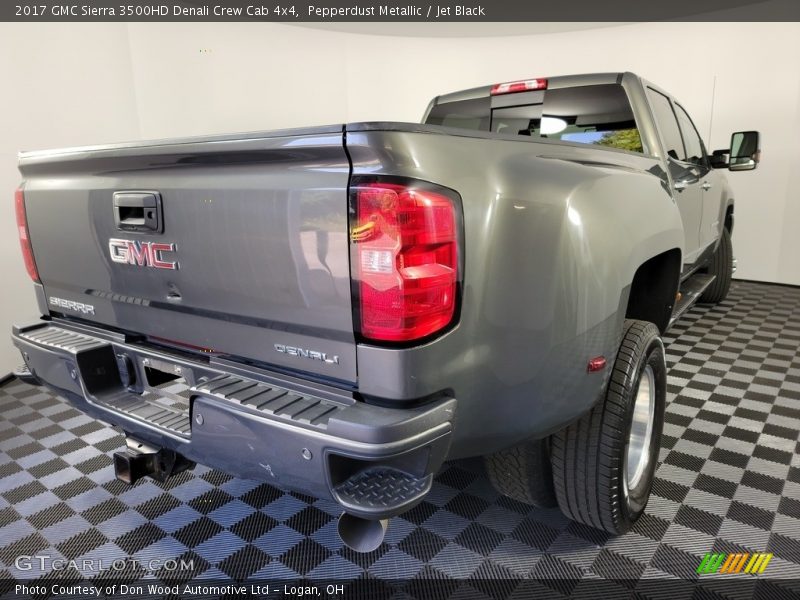 Pepperdust Metallic / Jet Black 2017 GMC Sierra 3500HD Denali Crew Cab 4x4