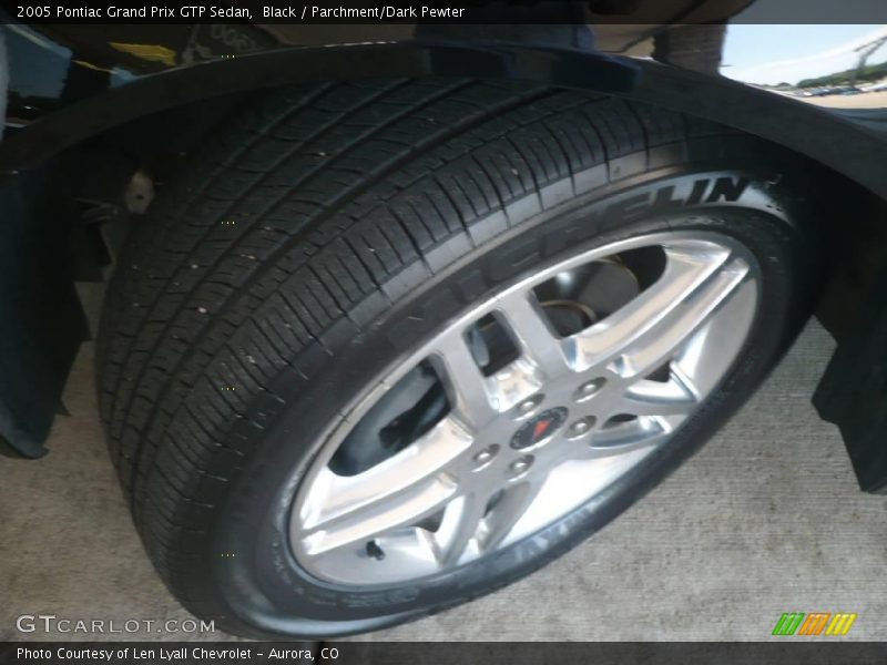 Black / Parchment/Dark Pewter 2005 Pontiac Grand Prix GTP Sedan