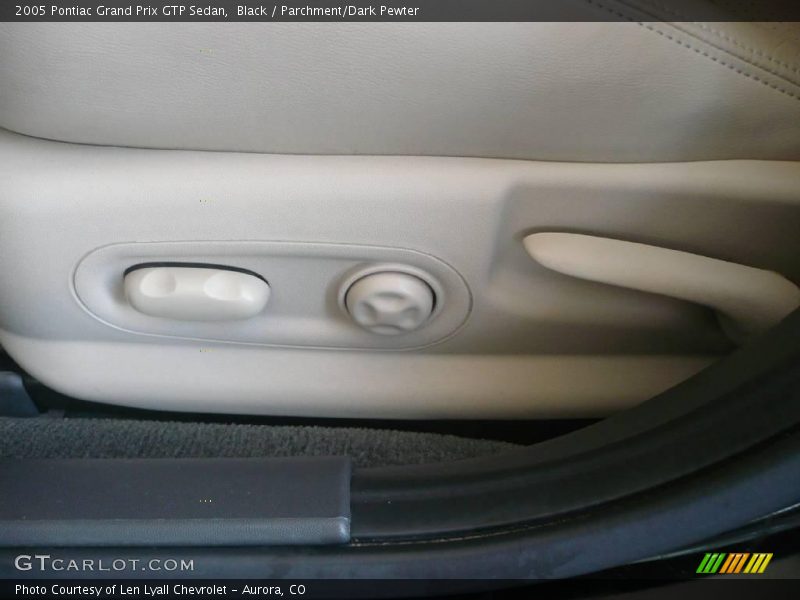 Black / Parchment/Dark Pewter 2005 Pontiac Grand Prix GTP Sedan