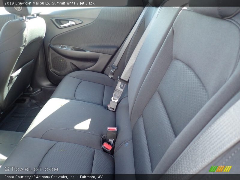 Summit White / Jet Black 2019 Chevrolet Malibu LS