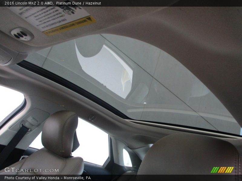 Sunroof of 2016 MKZ 2.0 AWD