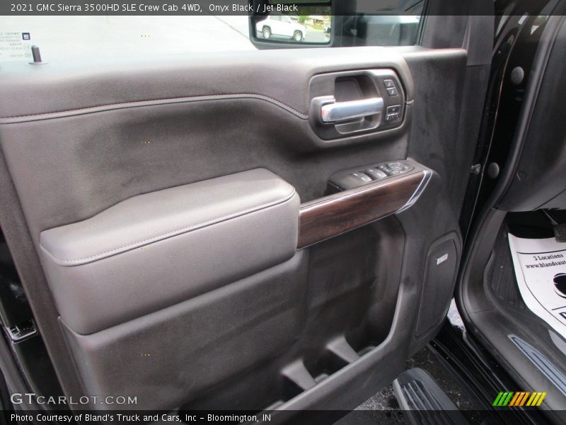 Onyx Black / Jet Black 2021 GMC Sierra 3500HD SLE Crew Cab 4WD