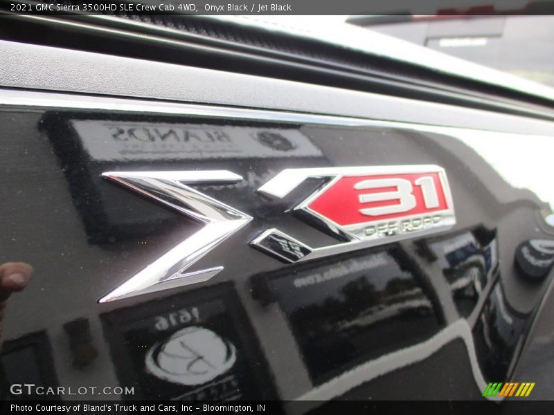 Onyx Black / Jet Black 2021 GMC Sierra 3500HD SLE Crew Cab 4WD
