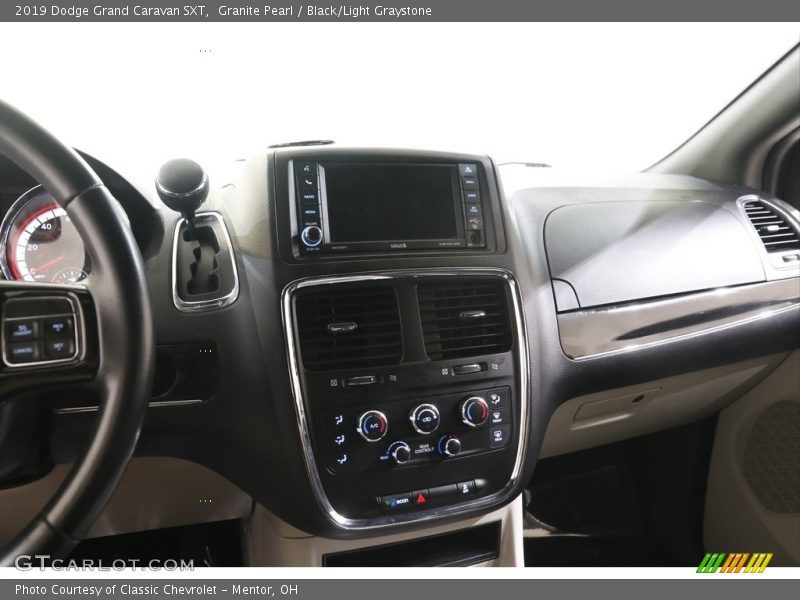 Granite Pearl / Black/Light Graystone 2019 Dodge Grand Caravan SXT