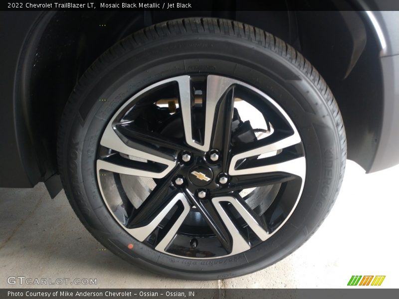 Mosaic Black Metallic / Jet Black 2022 Chevrolet TrailBlazer LT