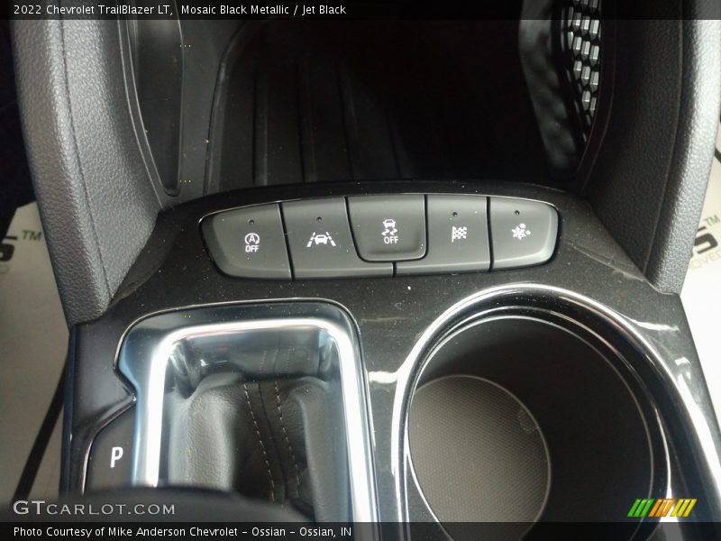 Mosaic Black Metallic / Jet Black 2022 Chevrolet TrailBlazer LT