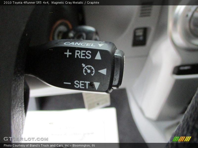 Magnetic Gray Metallic / Graphite 2010 Toyota 4Runner SR5 4x4