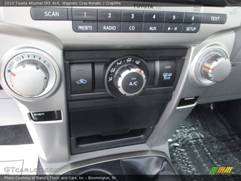Magnetic Gray Metallic / Graphite 2010 Toyota 4Runner SR5 4x4