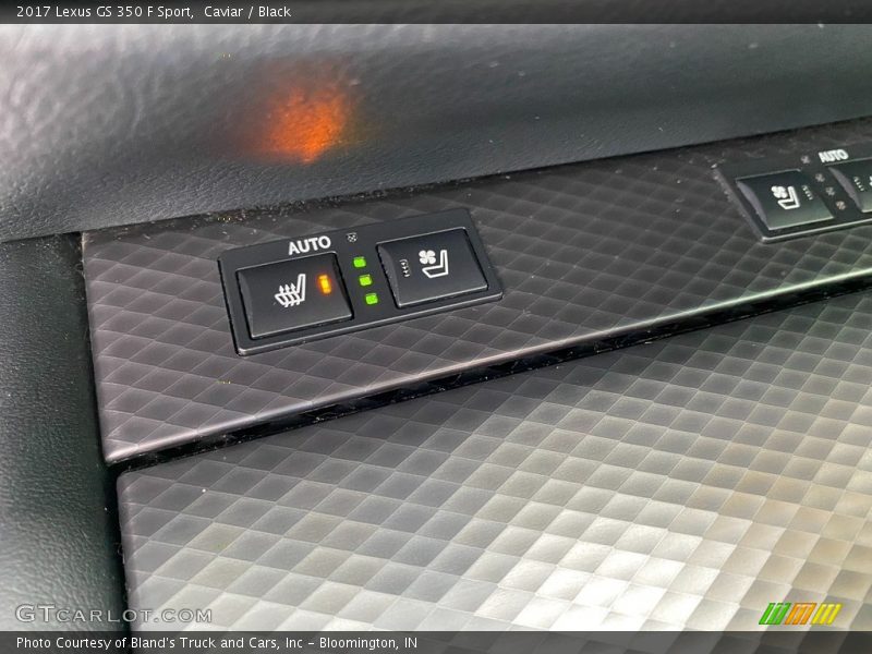 Controls of 2017 GS 350 F Sport