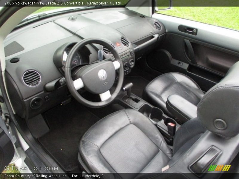 Reflex Silver / Black 2006 Volkswagen New Beetle 2.5 Convertible