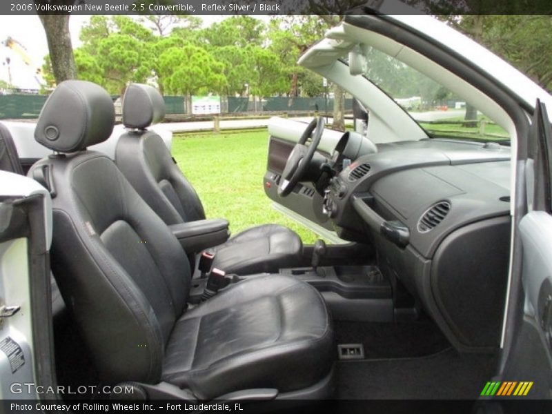 Reflex Silver / Black 2006 Volkswagen New Beetle 2.5 Convertible