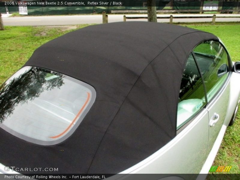 Reflex Silver / Black 2006 Volkswagen New Beetle 2.5 Convertible