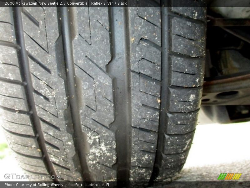 Reflex Silver / Black 2006 Volkswagen New Beetle 2.5 Convertible