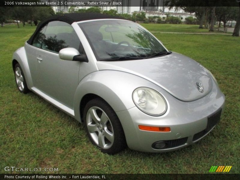 Reflex Silver / Black 2006 Volkswagen New Beetle 2.5 Convertible