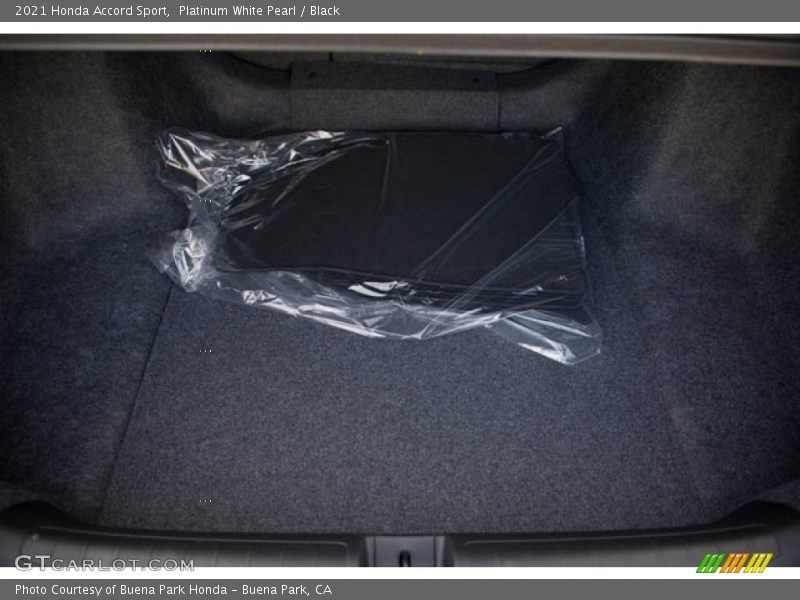 Platinum White Pearl / Black 2021 Honda Accord Sport