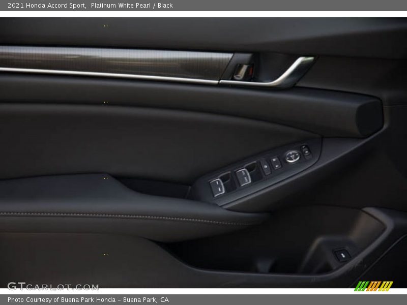 Platinum White Pearl / Black 2021 Honda Accord Sport