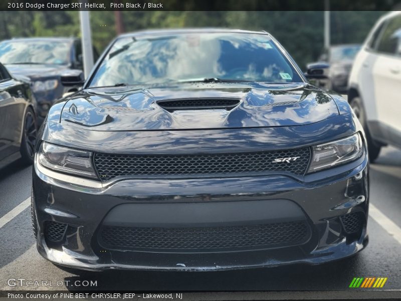 Pitch Black / Black 2016 Dodge Charger SRT Hellcat