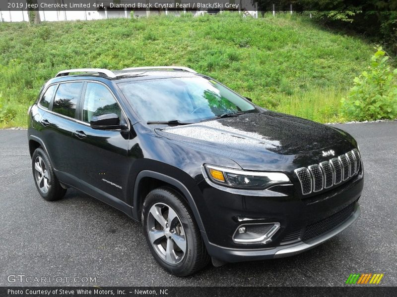 Diamond Black Crystal Pearl / Black/Ski Grey 2019 Jeep Cherokee Limited 4x4