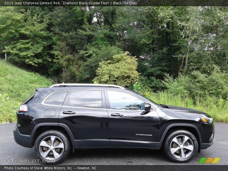 Diamond Black Crystal Pearl / Black/Ski Grey 2019 Jeep Cherokee Limited 4x4