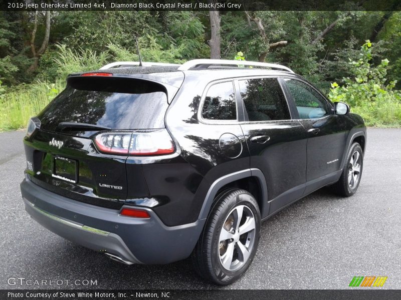 Diamond Black Crystal Pearl / Black/Ski Grey 2019 Jeep Cherokee Limited 4x4