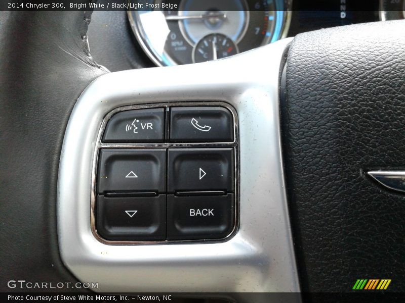 Bright White / Black/Light Frost Beige 2014 Chrysler 300