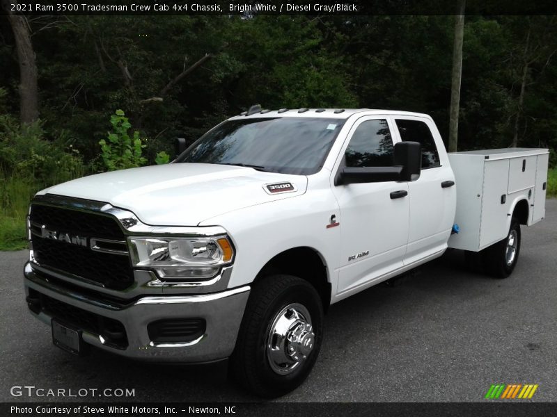 Bright White / Diesel Gray/Black 2021 Ram 3500 Tradesman Crew Cab 4x4 Chassis