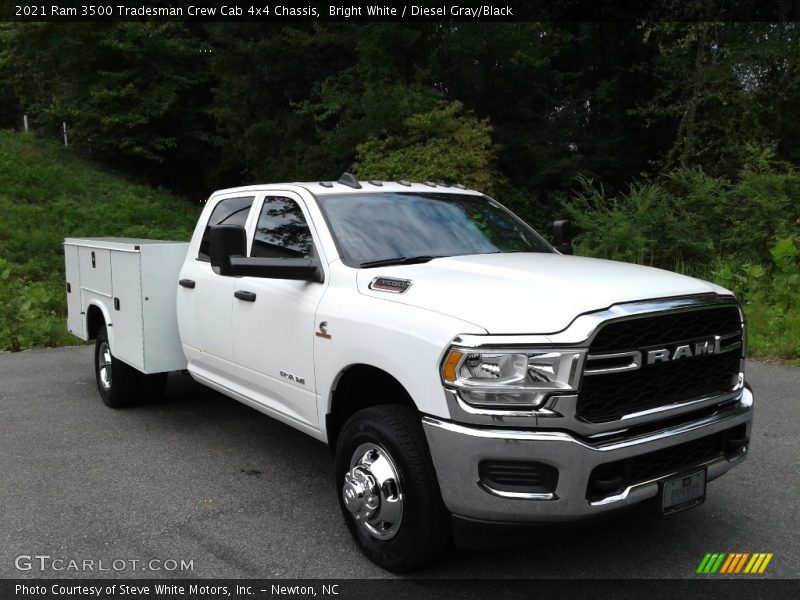 Bright White / Diesel Gray/Black 2021 Ram 3500 Tradesman Crew Cab 4x4 Chassis