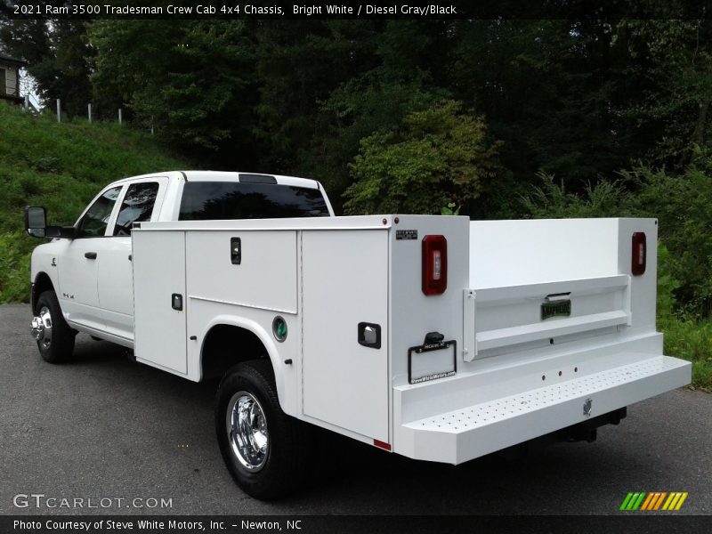 Bright White / Diesel Gray/Black 2021 Ram 3500 Tradesman Crew Cab 4x4 Chassis