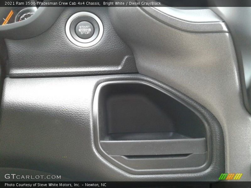 Bright White / Diesel Gray/Black 2021 Ram 3500 Tradesman Crew Cab 4x4 Chassis