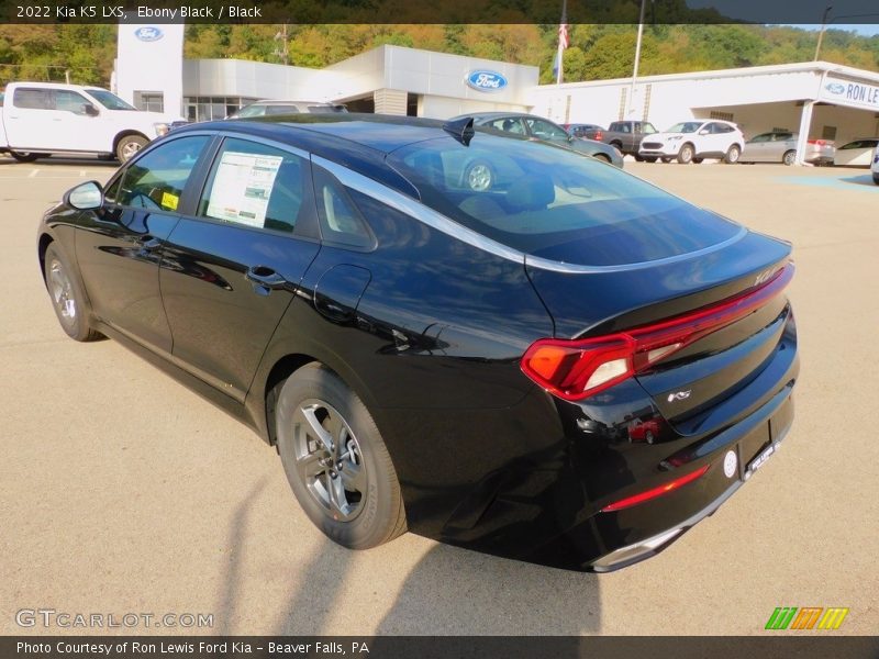 Ebony Black / Black 2022 Kia K5 LXS