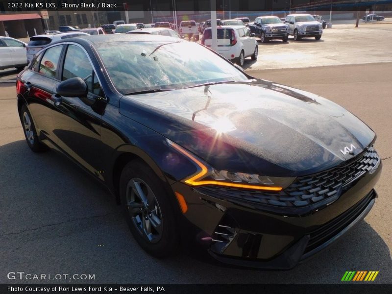 Ebony Black / Black 2022 Kia K5 LXS