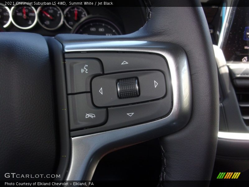 Summit White / Jet Black 2021 Chevrolet Suburban LS 4WD