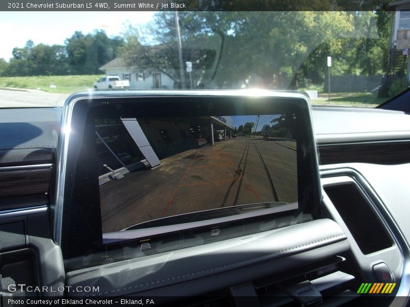 Summit White / Jet Black 2021 Chevrolet Suburban LS 4WD
