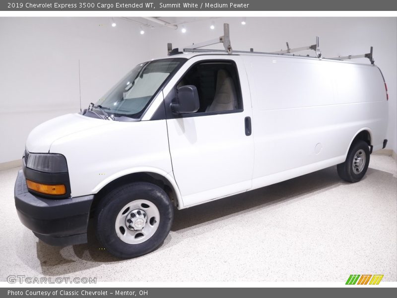 Summit White / Medium Pewter 2019 Chevrolet Express 3500 Cargo Extended WT