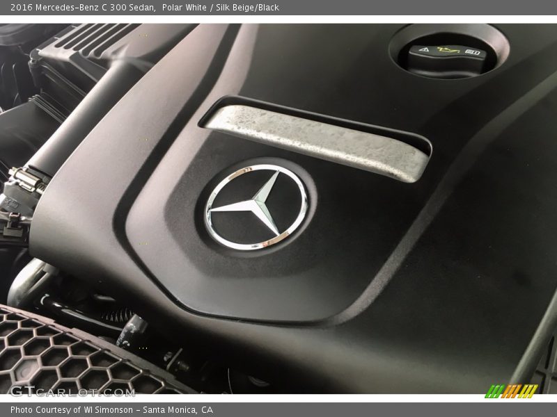 Polar White / Silk Beige/Black 2016 Mercedes-Benz C 300 Sedan