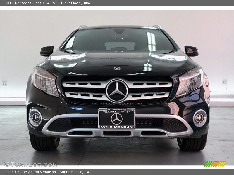 Night Black / Black 2019 Mercedes-Benz GLA 250