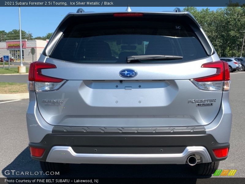 Ice Silver Metallic / Black 2021 Subaru Forester 2.5i Touring