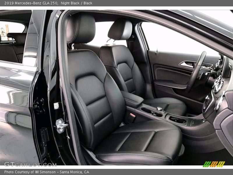 Night Black / Black 2019 Mercedes-Benz GLA 250