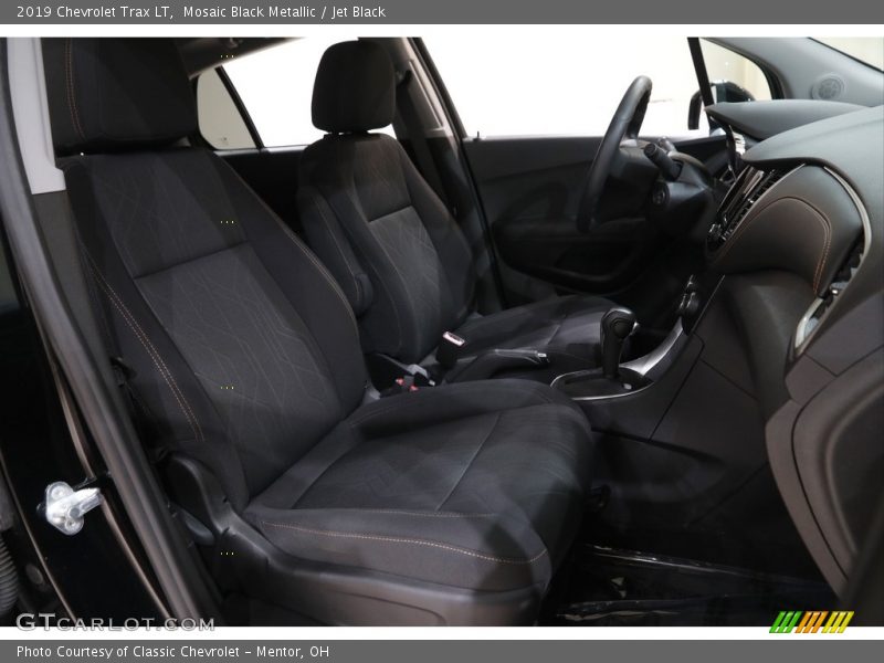 Mosaic Black Metallic / Jet Black 2019 Chevrolet Trax LT