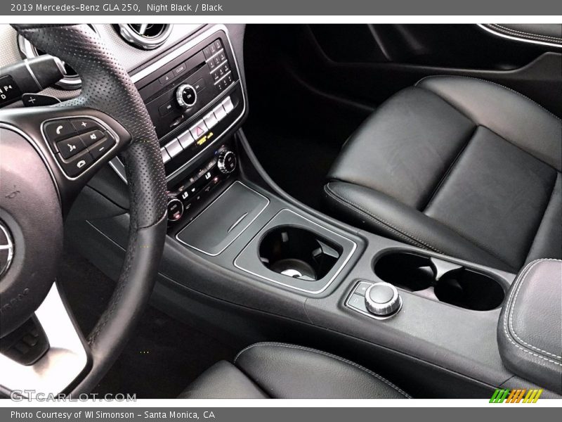 Night Black / Black 2019 Mercedes-Benz GLA 250